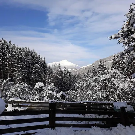 בקתה Umundum Huette