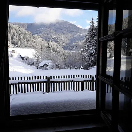 בקתה Umundum Huette