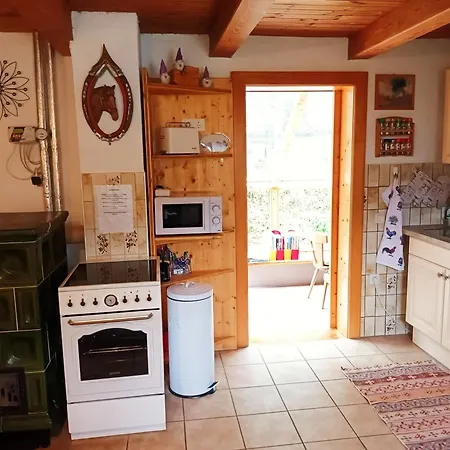 Farm stay Umundum Huette Katsch an der Mur